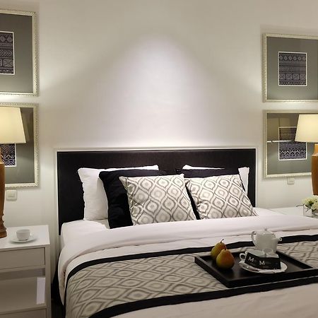 M Hotel Express Sorong Luaran gambar